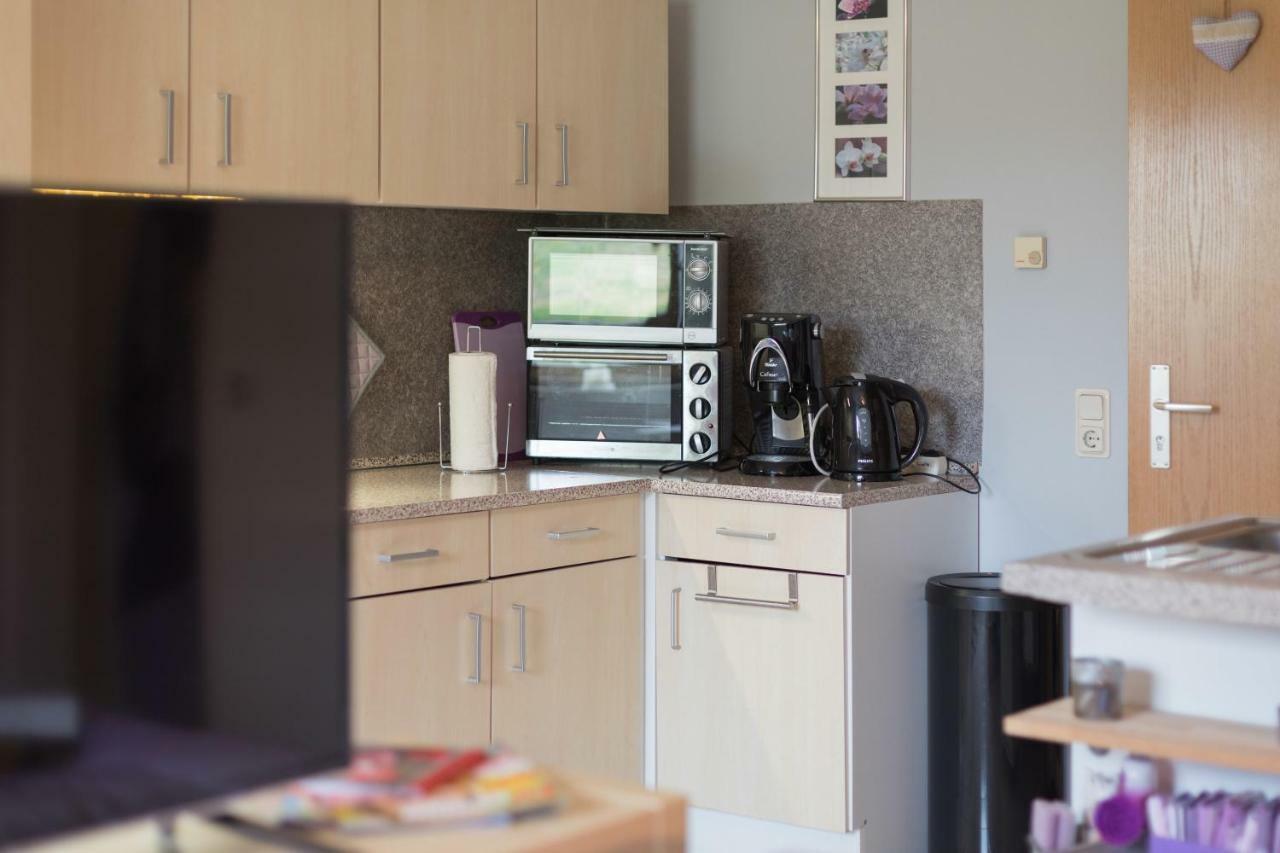 Haus Baerbel Apartment Geisfeld  Екстериор снимка